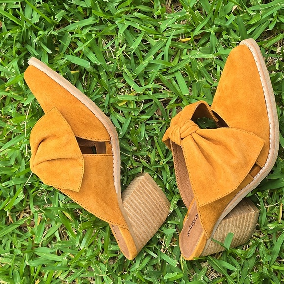 Jeffrey Campbell Cyrus Bow Mules Size 6.5 - Picture 5 of 10